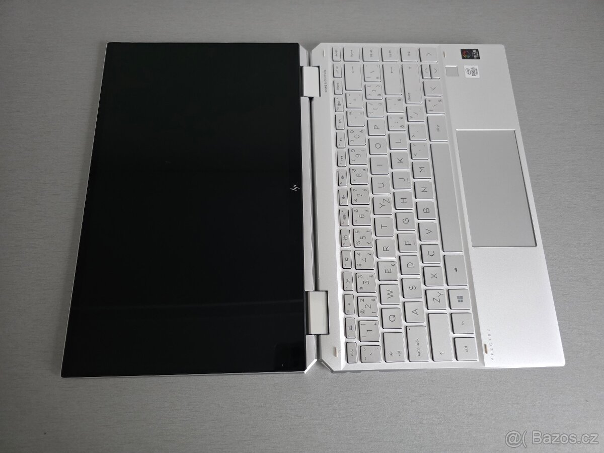 HP Spectre x360 - 4