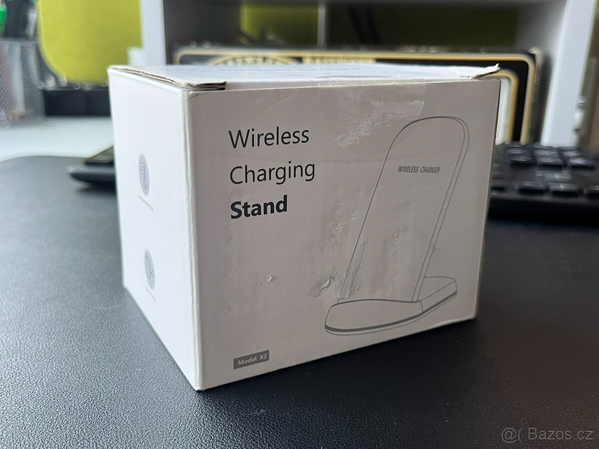 Bezdrátová nabíječka - stojánek - 4