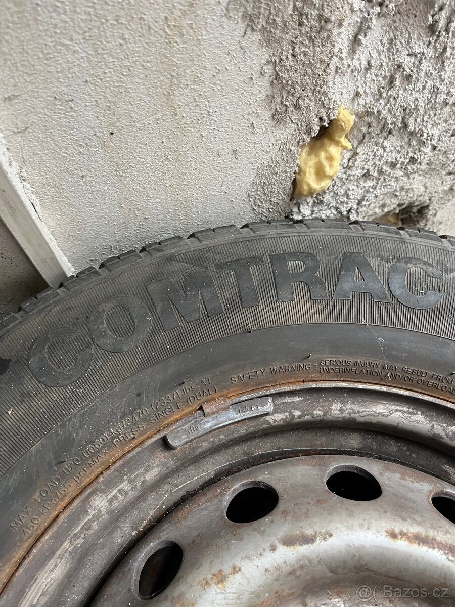 Kola Mercedes Sprinter 225/70 R15 - 4
