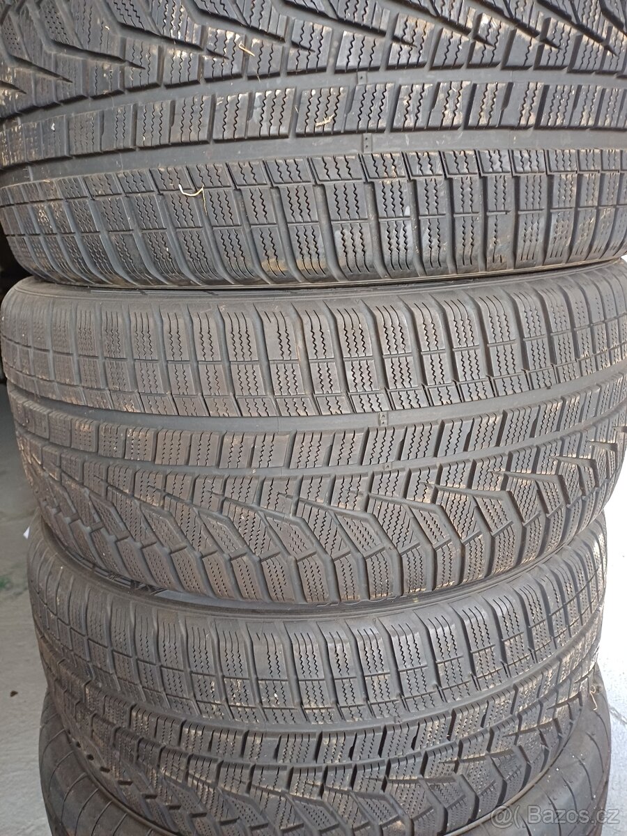 Hankook Cept evo 2 255 40 20 101W č.38 - 4