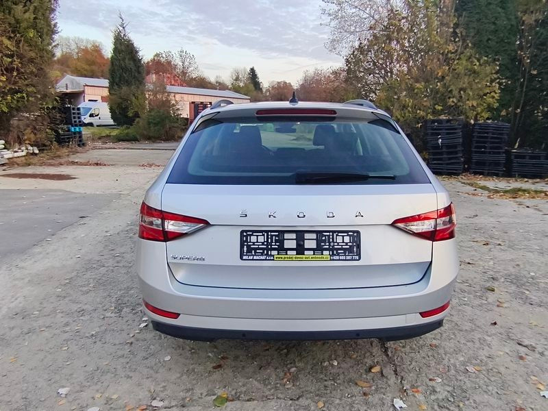 Škoda Superb 2.0TDI – 110 kW DSG - 4