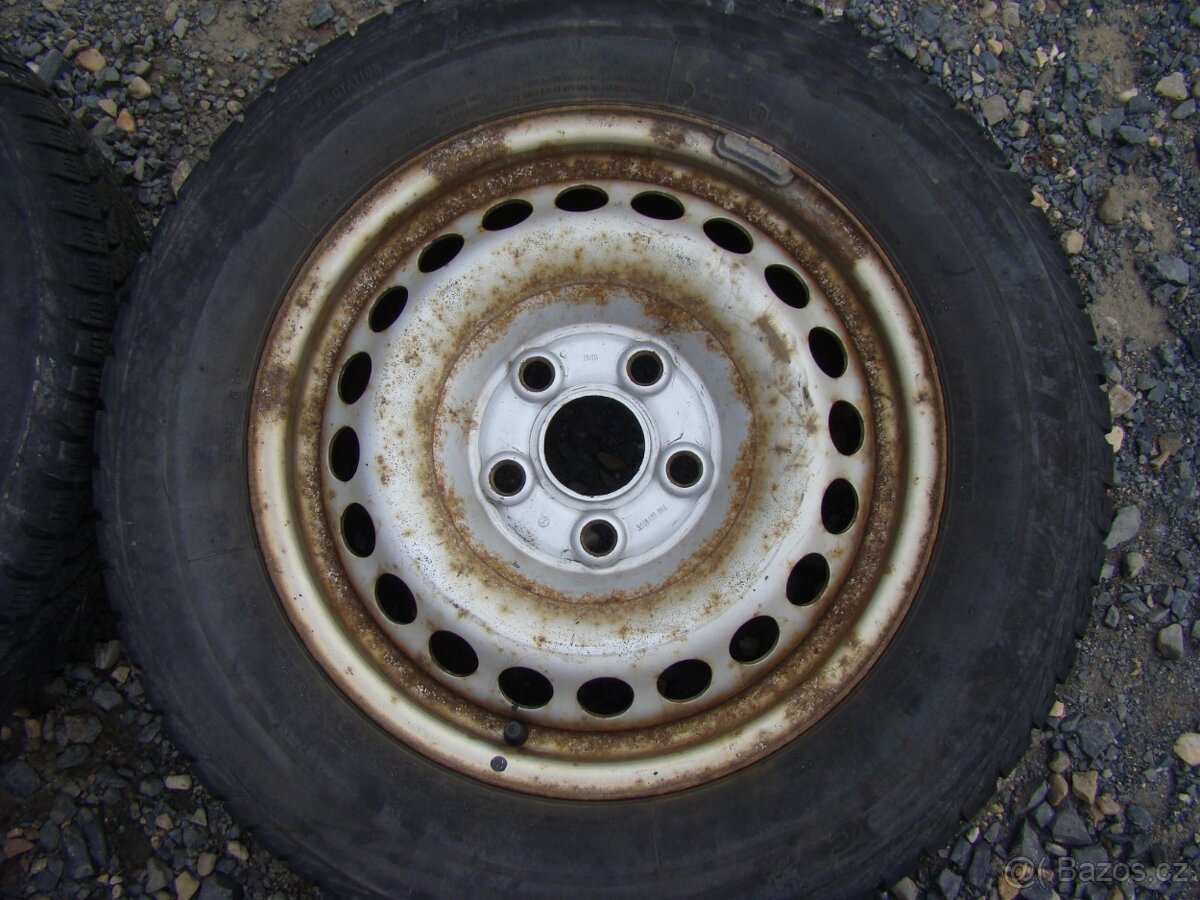 Sada 16" plechových disků 5x120 + zimní pneu Bridgestone - 4
