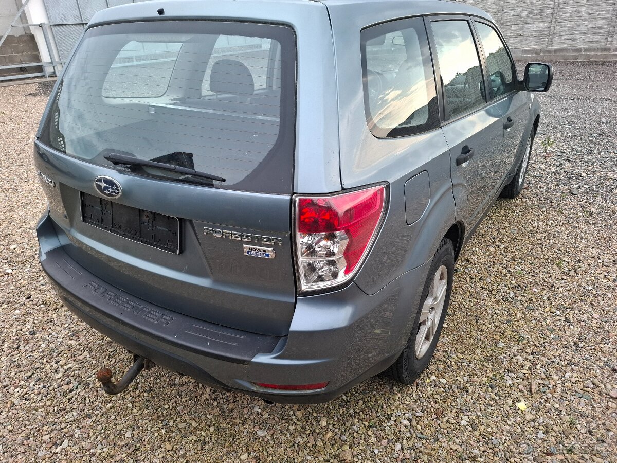 Subaru Forester tdi,diesel,závěs,př.6r.manual.klima.2010. - 4