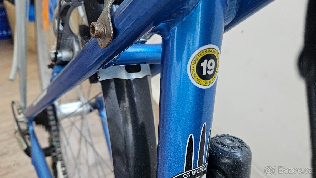 Trekové kolo GT 6061 v dobrém stavu - 4