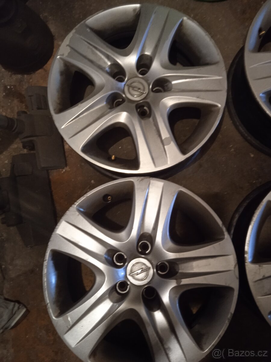 Prodám plechové disky Opel 16 5x110 - 4
