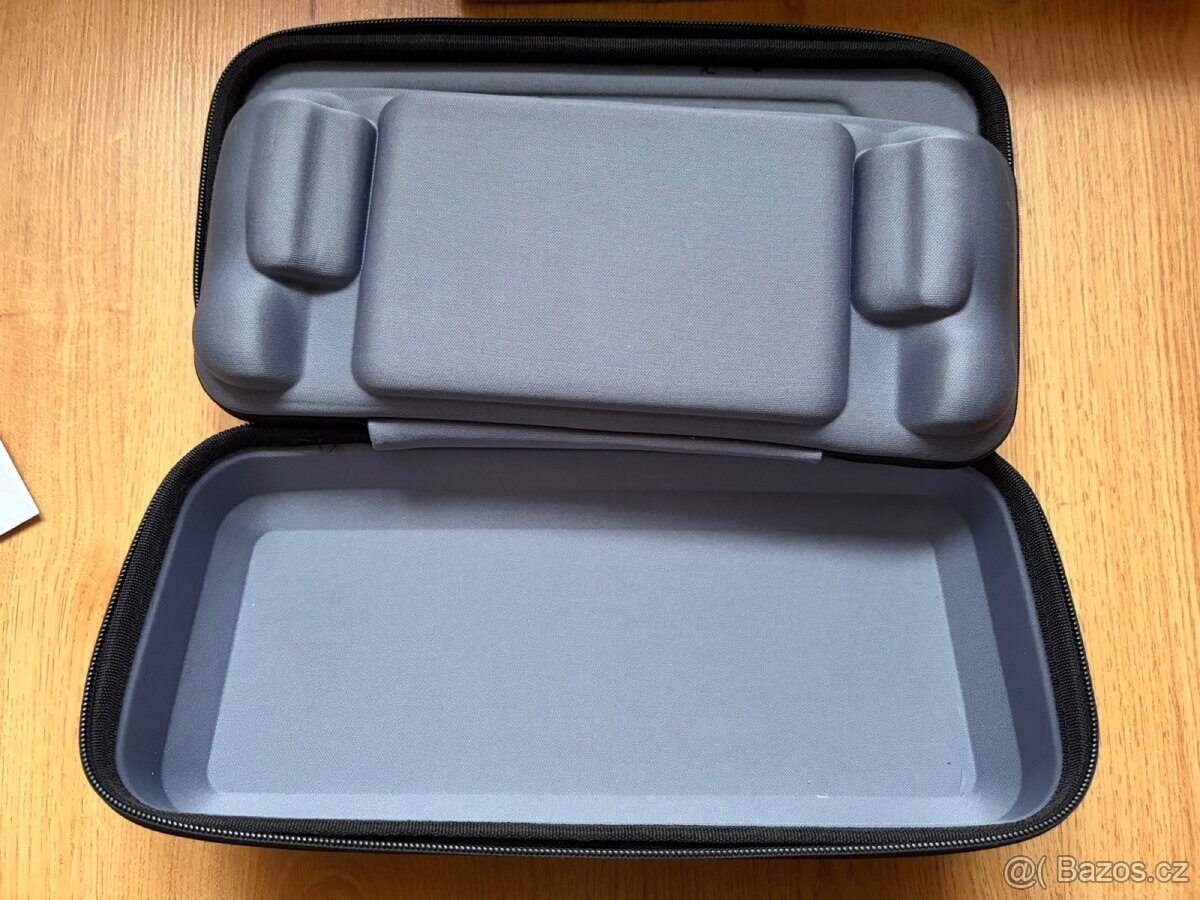 Steam Deck 1TB (512GB SSD + 512GB SD) + Mega výbava JSAUX - 4