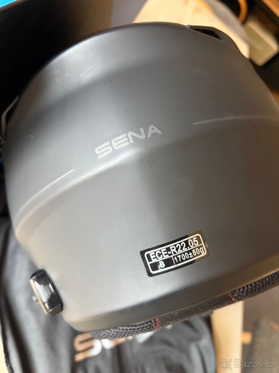 Helma SENA OutruSH R - 4