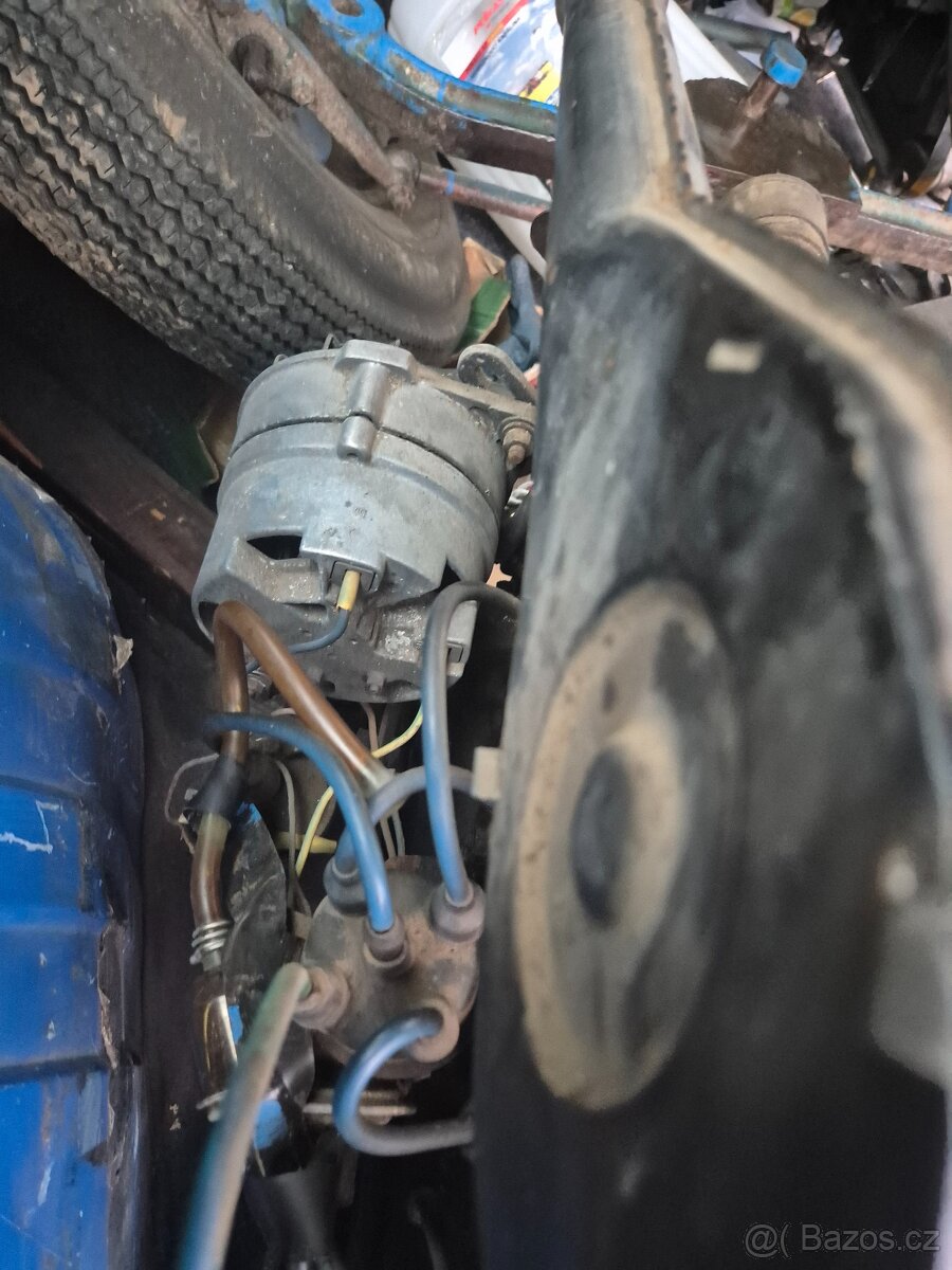 Škoda 1203 motor - 4
