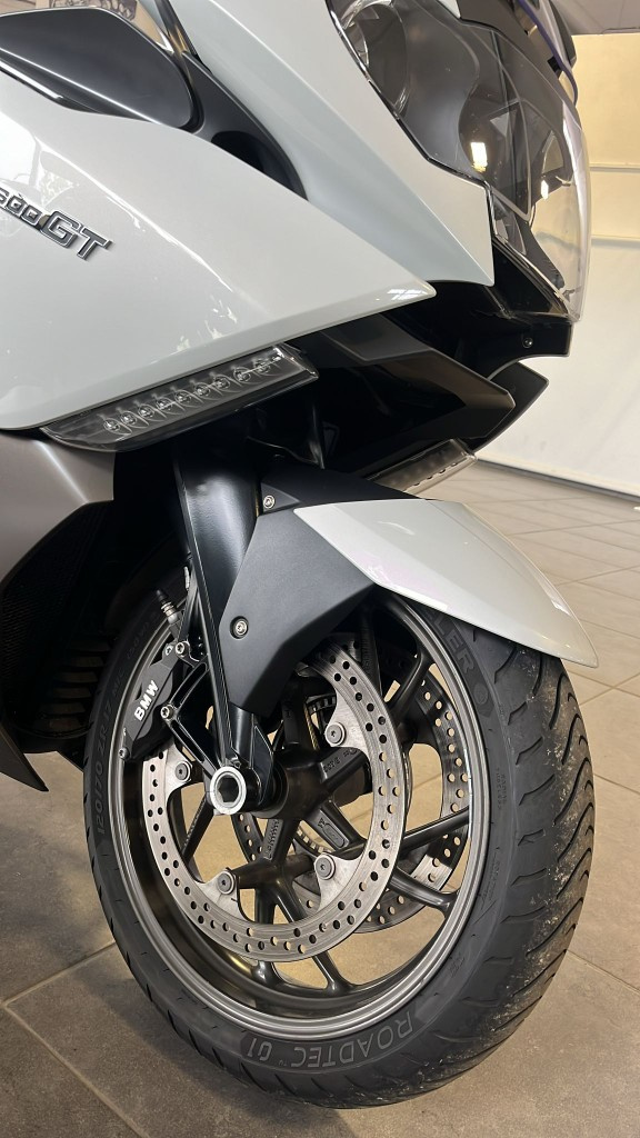 Prodám BMW K1600GT - 4