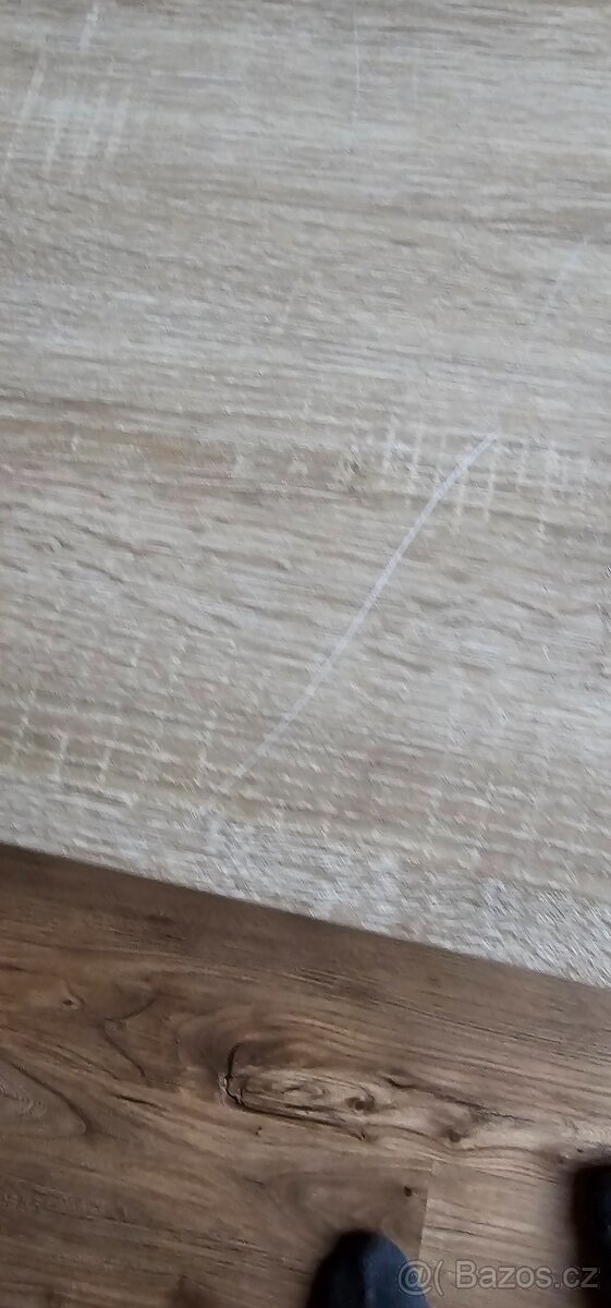 Konferenční stolek - 4