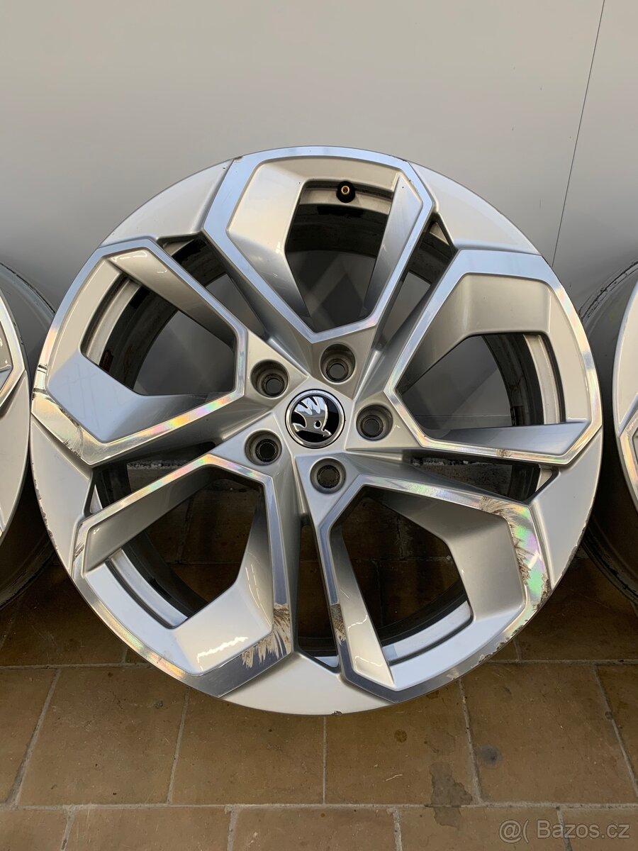 Skoda altair 19" alu kola - 4