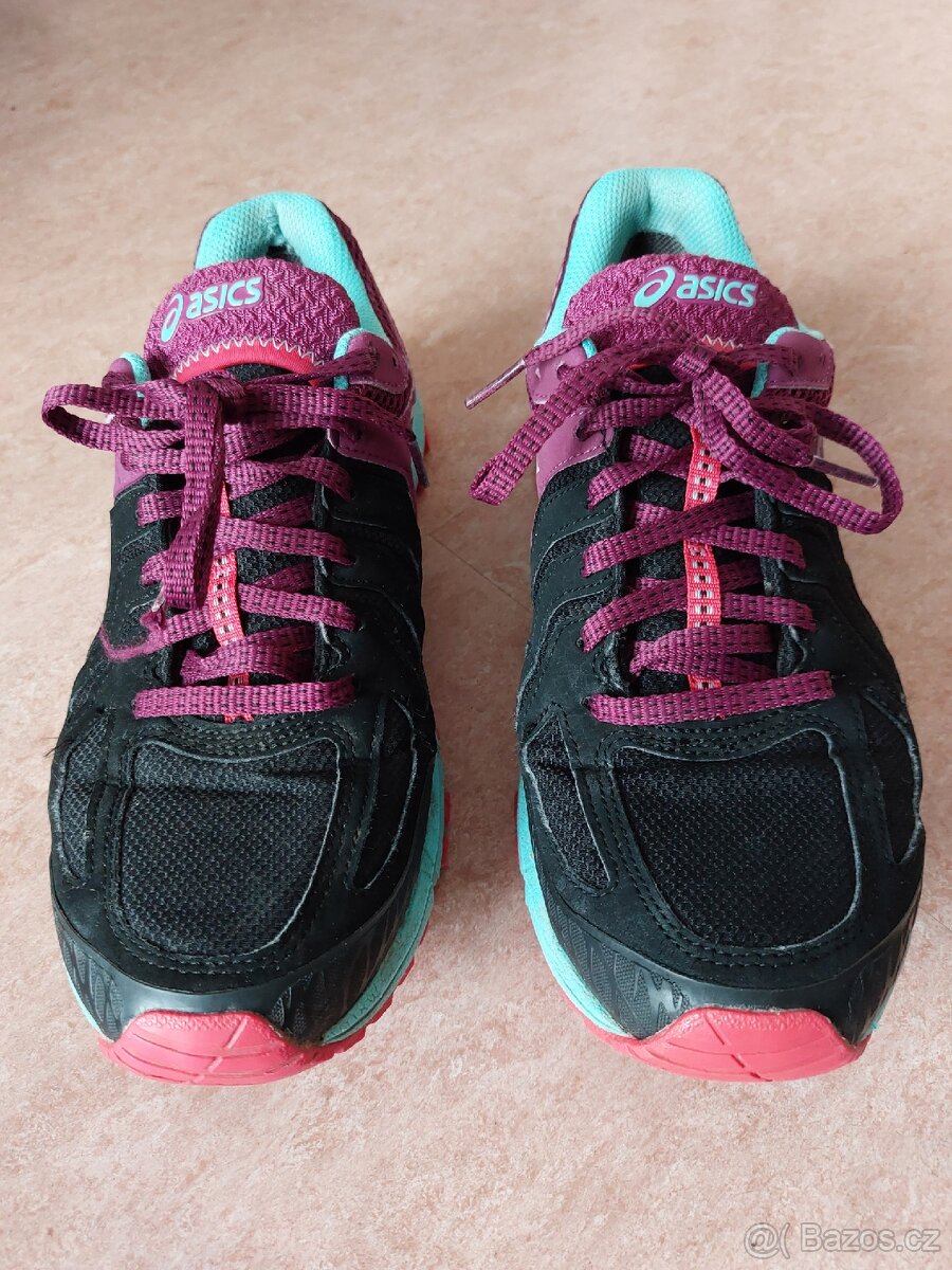 Boty Asics,vel.41,5 - 4