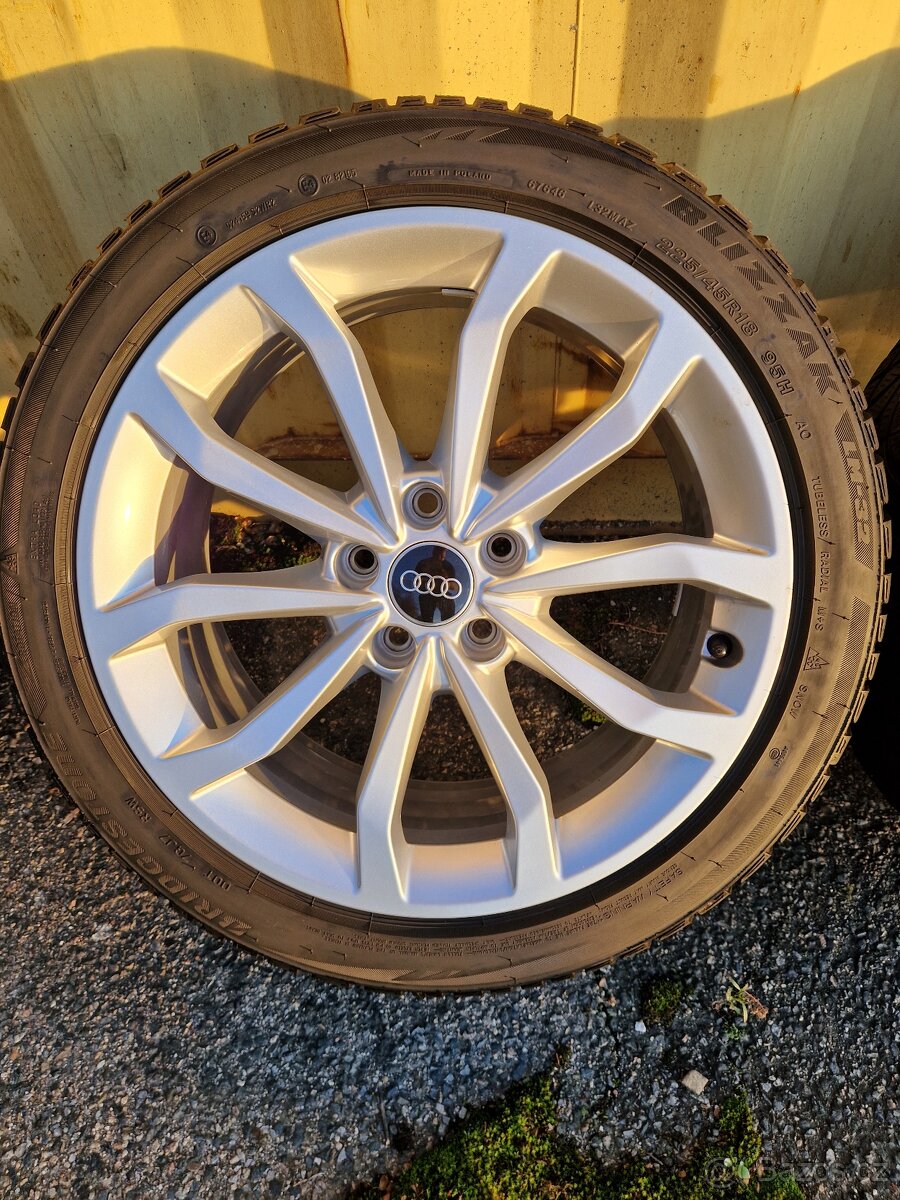 5x112 r18 kola disky audi a4 alu 225 45 18 elektrony A4 Audi - 4