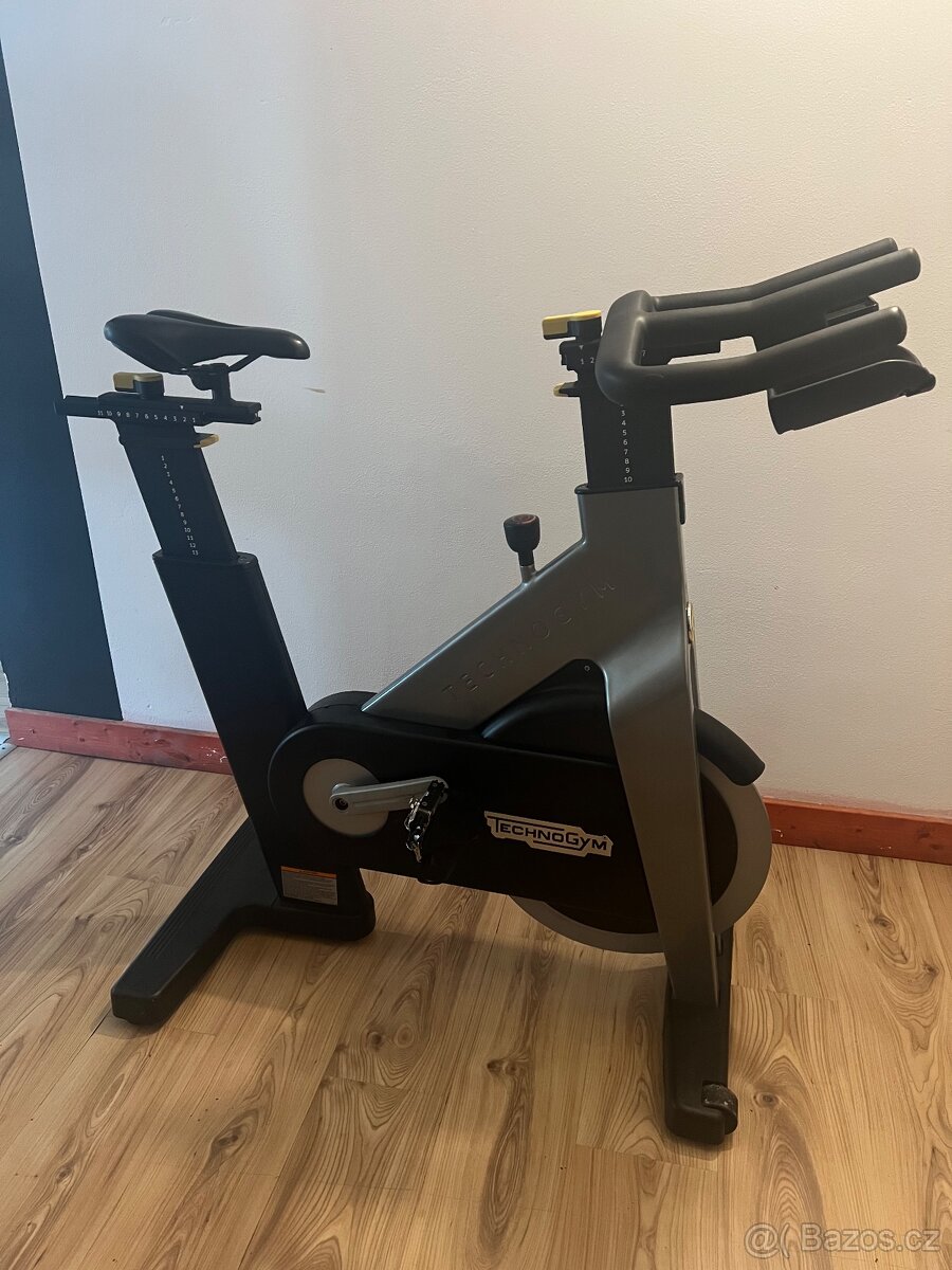 Technogym Group Cycle Connect - špičkový trenažer - 4