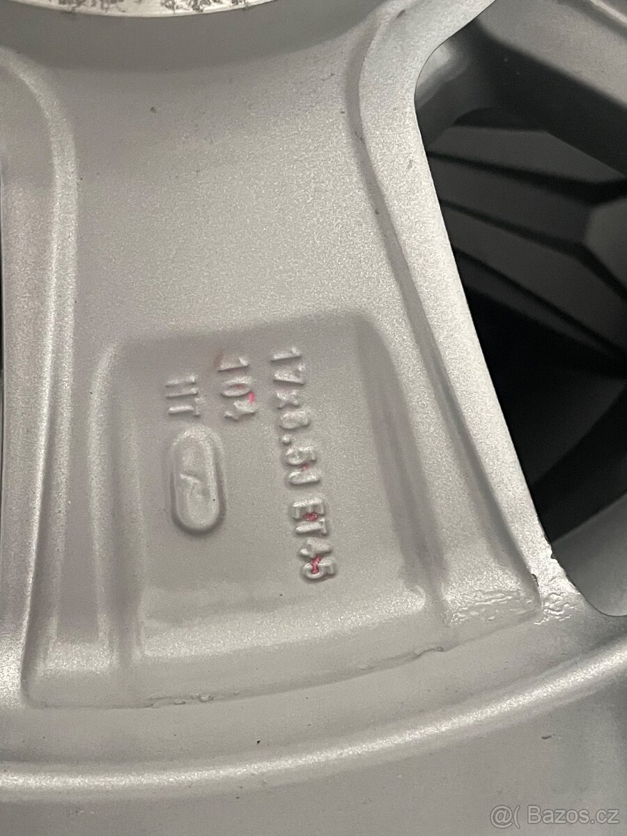 ALU disky TOYOTA 5x114,3 ,6,5jx17 - 4