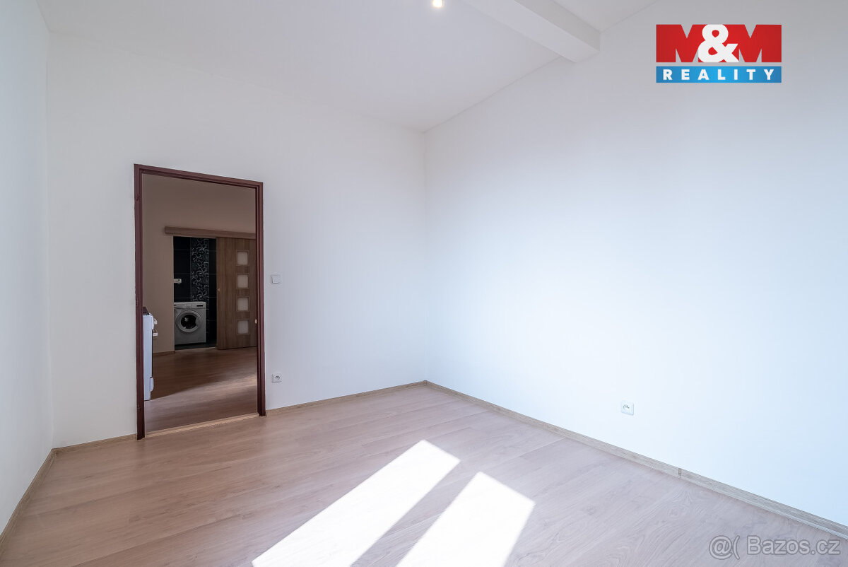 Pronájem bytu 1+1, 35 m², Ostrava, ul. Nádražní - 4