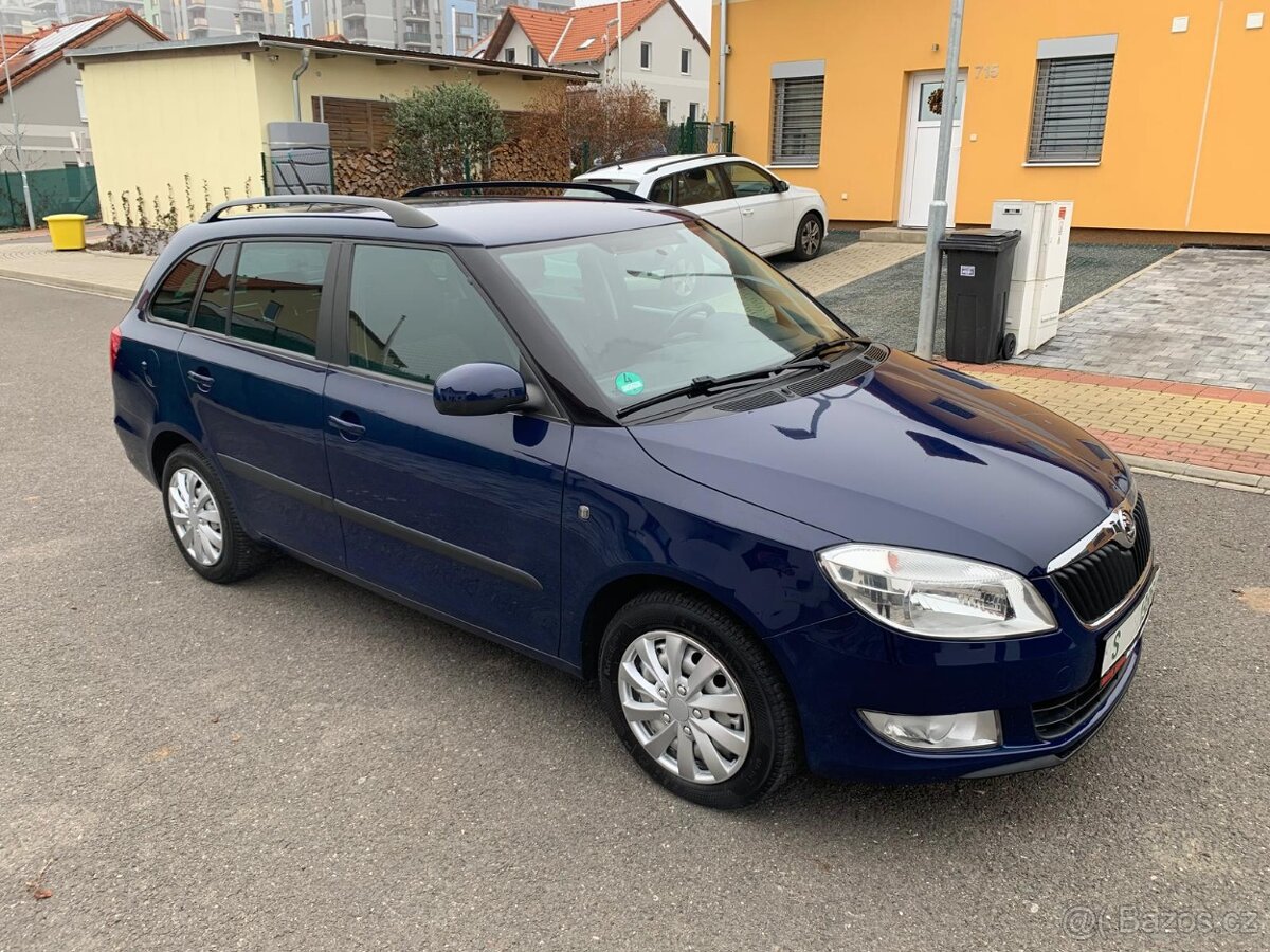 Škoda Fabia II combi 1.2TSI(BENZÍN),r.v.12/2013,pěkný stav - 4