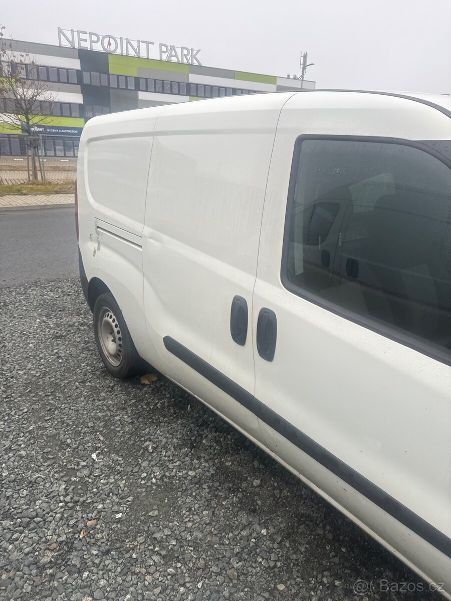 PRODÁM FIAT DOBLO 2018 1.4 70 kW LPG - 4