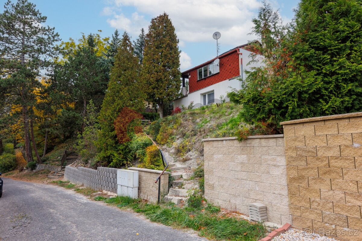 Prodej chaty v Košticích - 4