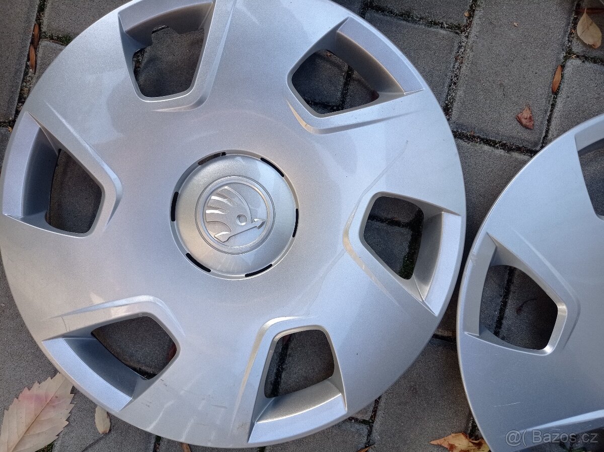 Poklice 15" škoda origo.1. - 4