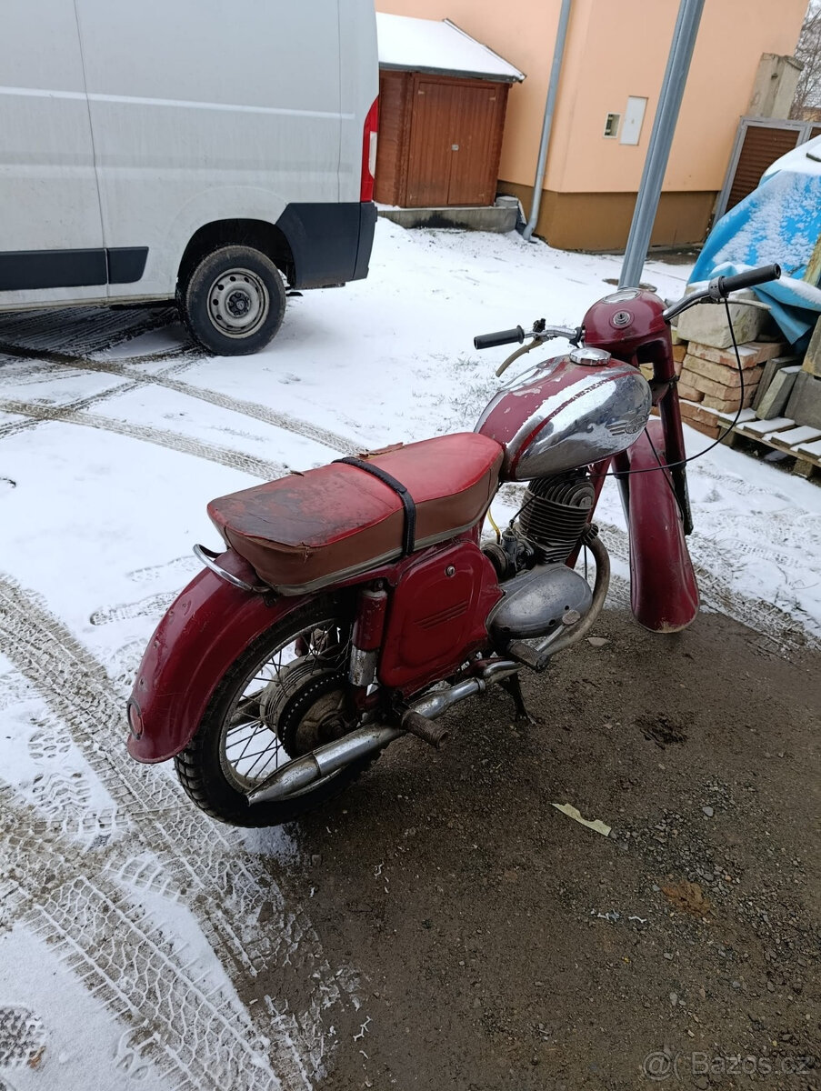 JAWA ČZ 175 - 4