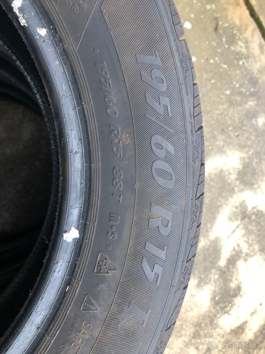 Zimní pneu 195/60/15 - 4