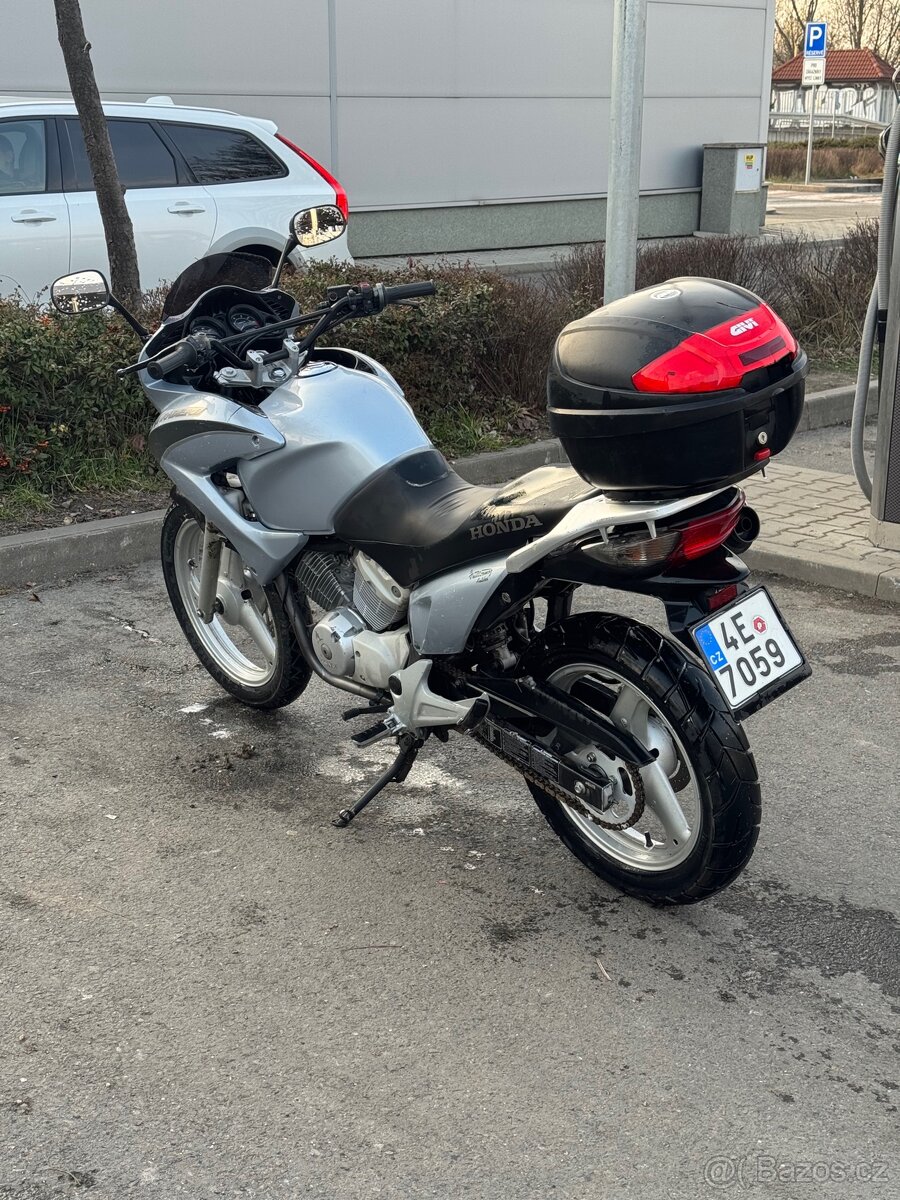 Honda Varadero 125 - 4