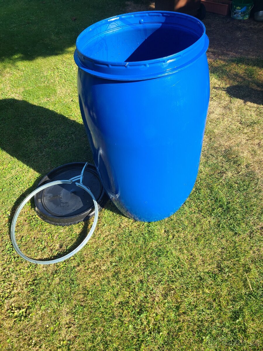 Plastová nádoba - 4