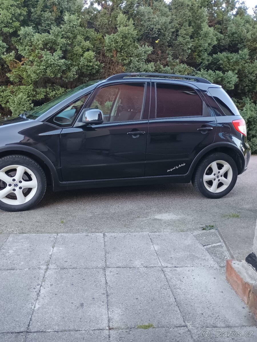 SUZUKI SX4 2,0i AUTOMAT 107kw - 4