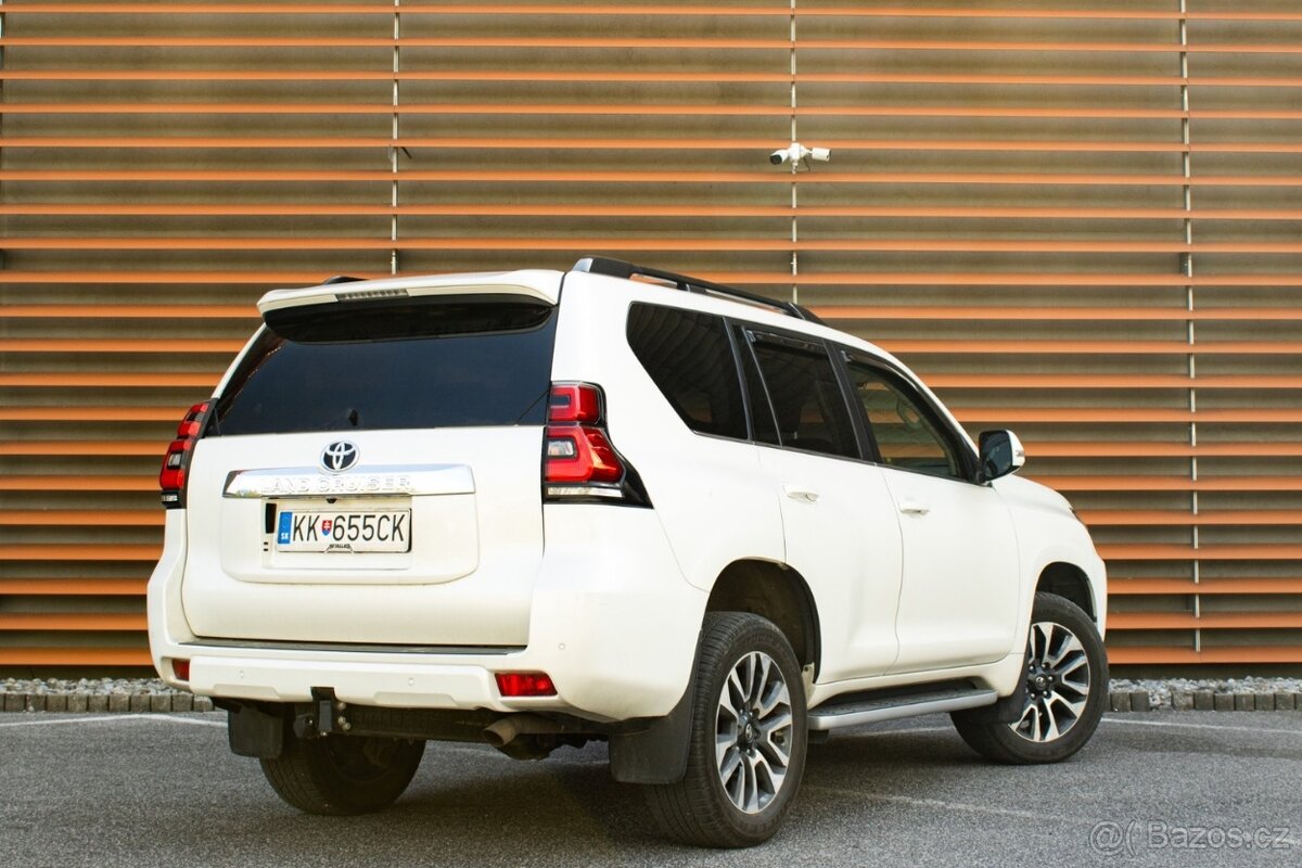Toyota Land Cruiser 2.8 D-4D 204 Comfort A/T 4x4