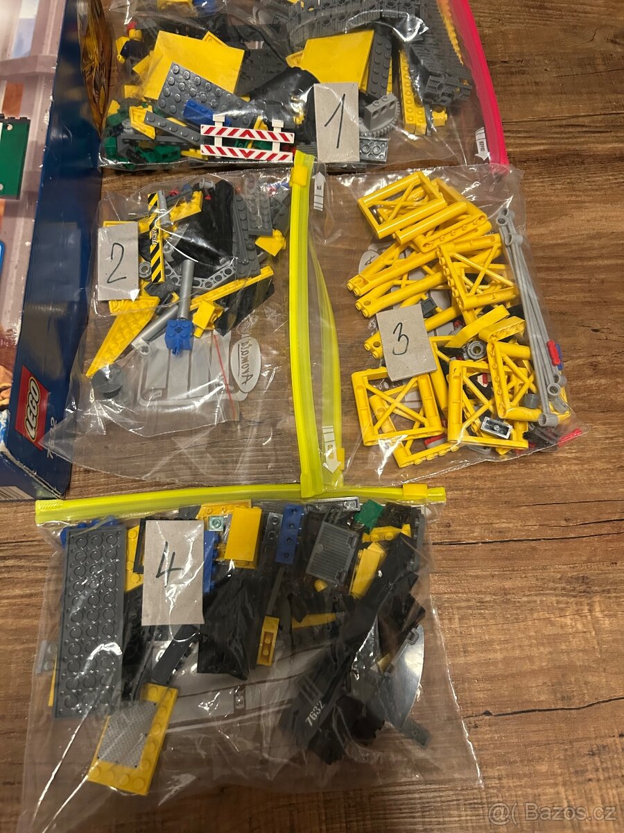 LEGO City 7632 Pásový jeřáb - 4