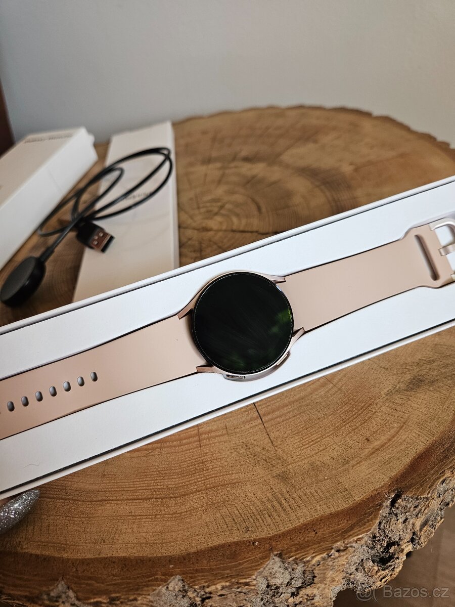 Samsung Galaxy Watch 4 - 4