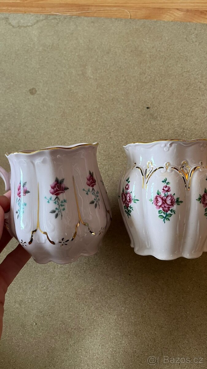 17 hrnků buclák růžový porcelán - 4