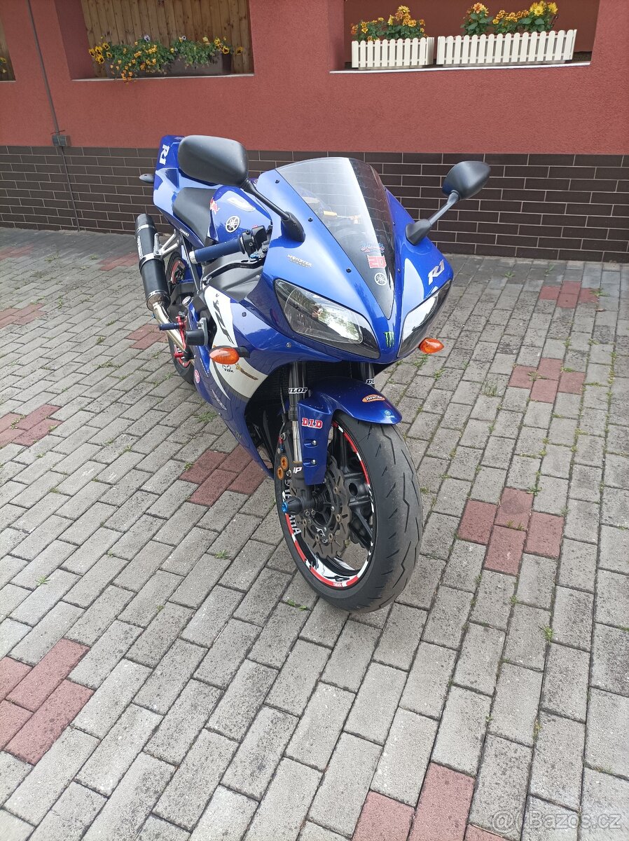 Prodám Yamaha R1 - 4