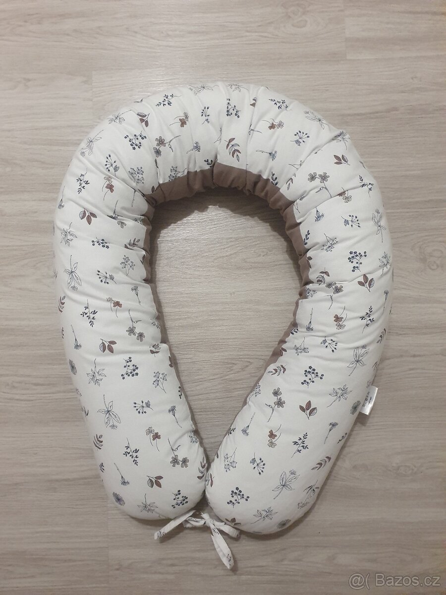 Kojící polštář - 4