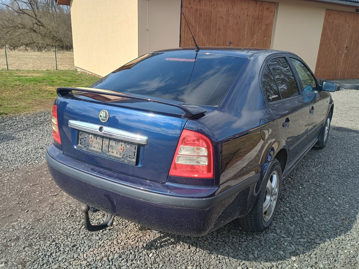 Škoda Octavia 1.6i - 4