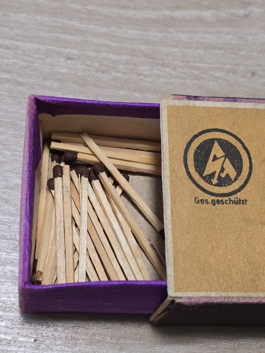 Originální zápalky SA - 4