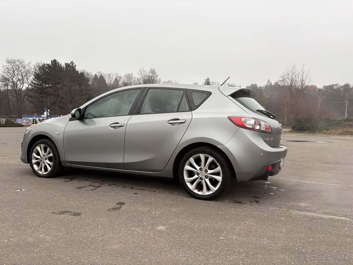 Mazda 3 - 4