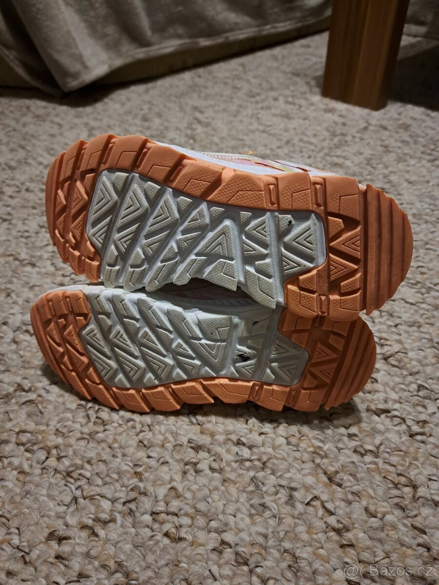 Dívčí boty zn.Lotto, vel.35 - 4