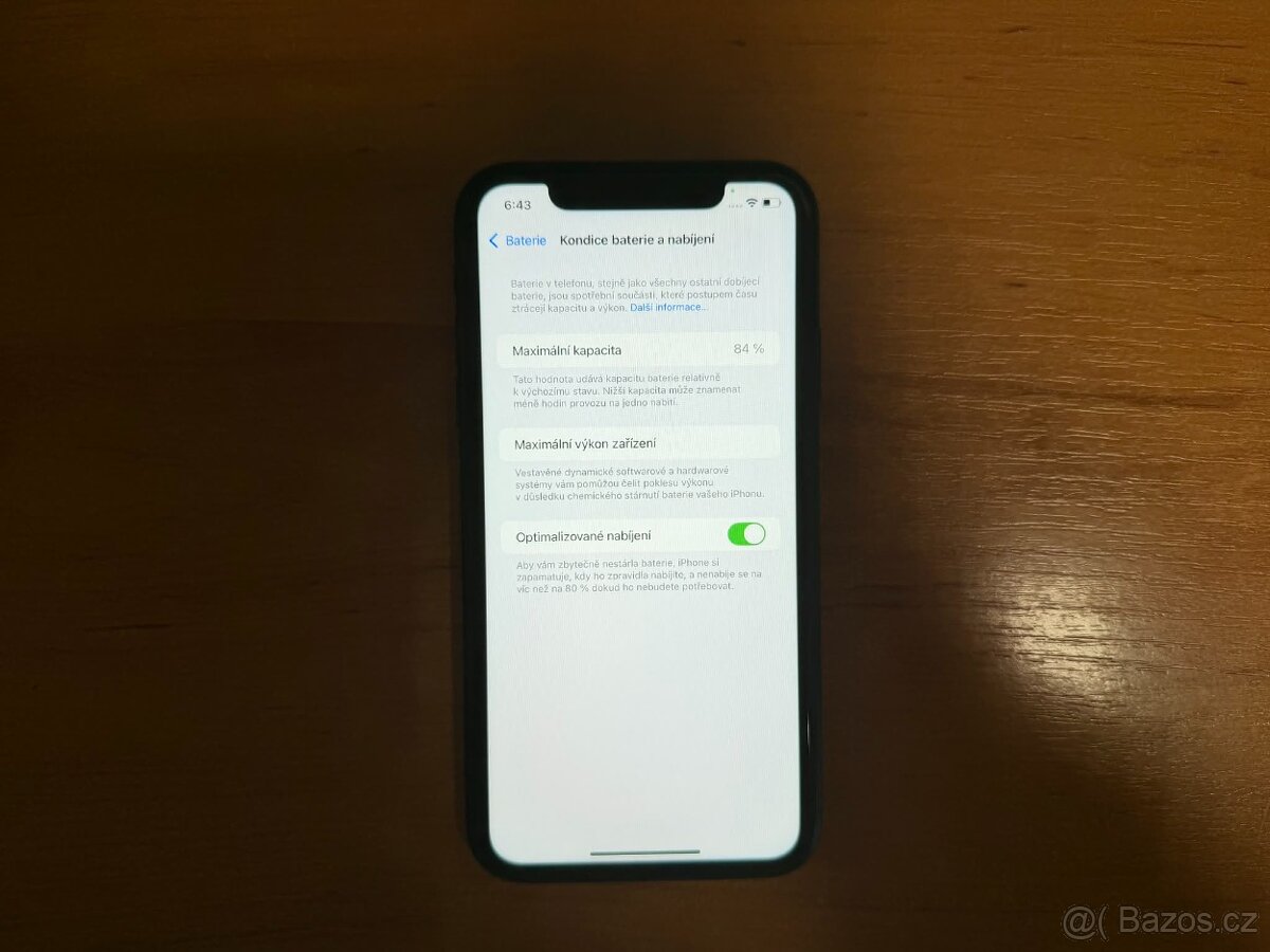 Apple iPhone 11 64GB - 4