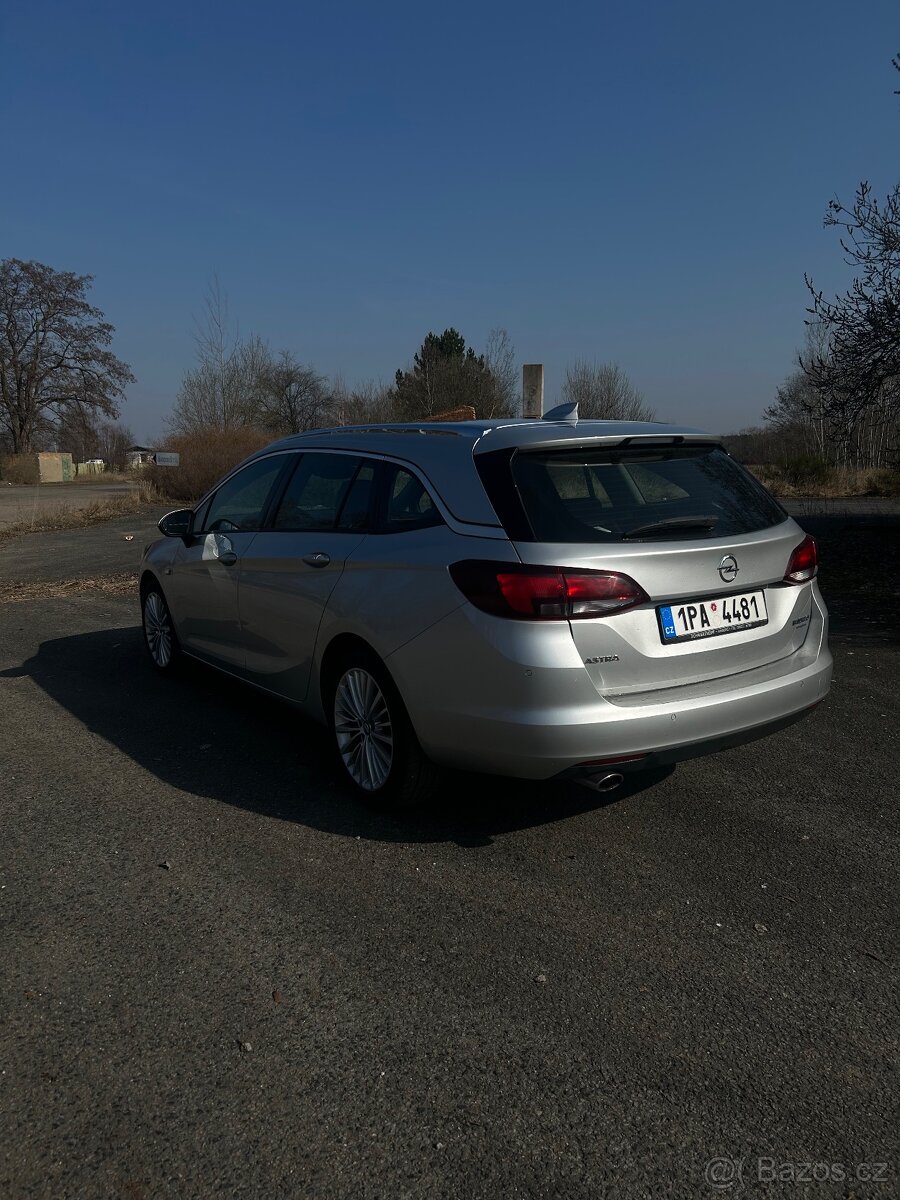 Opel Astra biturbo 118 kw - 4