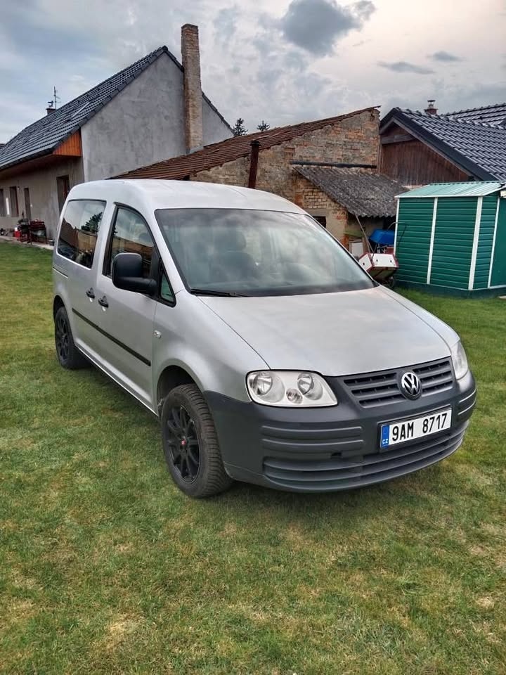 VW Caddy 1,4 Benzin - 4