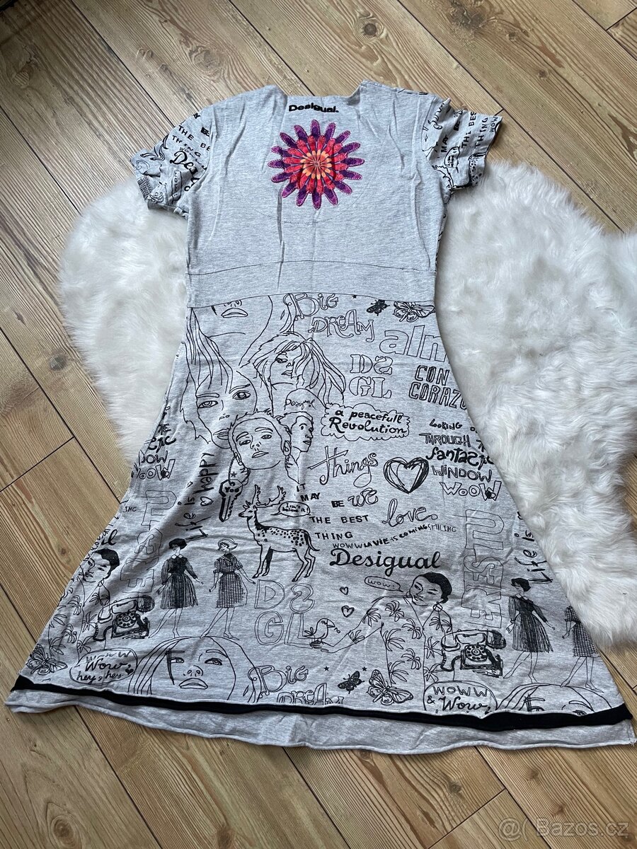 Dámské šaty Desigual vel. S - 4