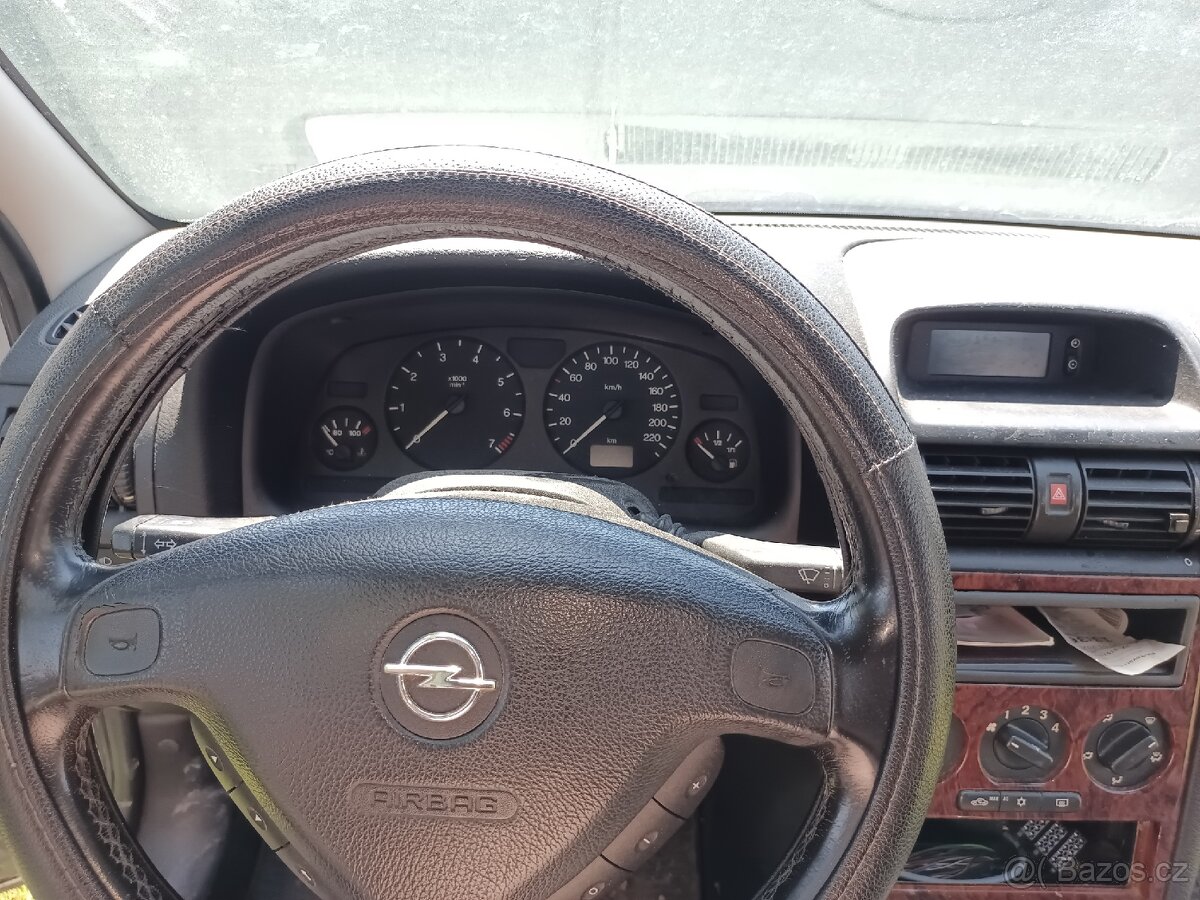 Opel astra g 1.6 74kw - 4