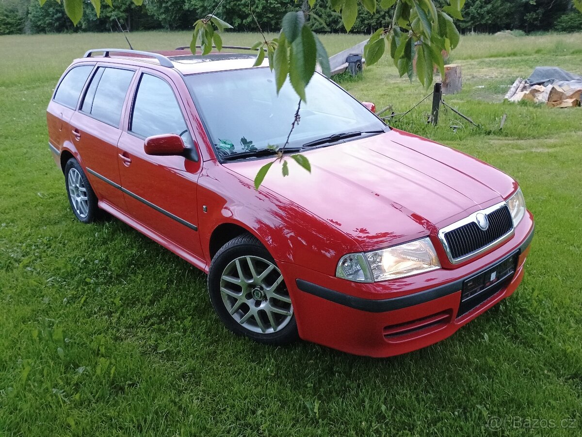 Škoda Octavia combi 1,6 75kw Gt model - 4