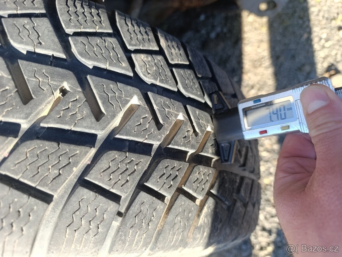 15" zimni subaru Forester 205/70 R15 5x100 - 4