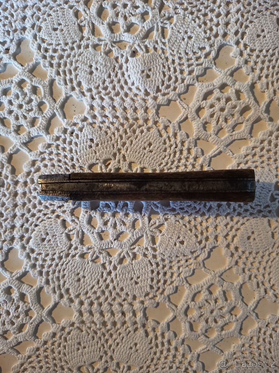 Starý kapesní nůž Mikov - Spojař - 4