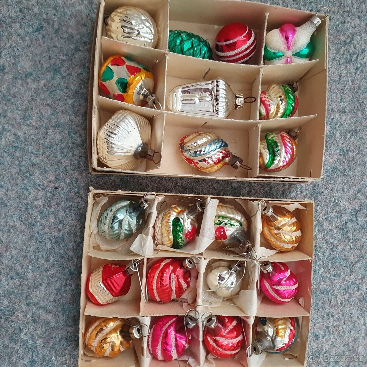 Retro vánoční stromeček a retro vánoční ozdoby - 4