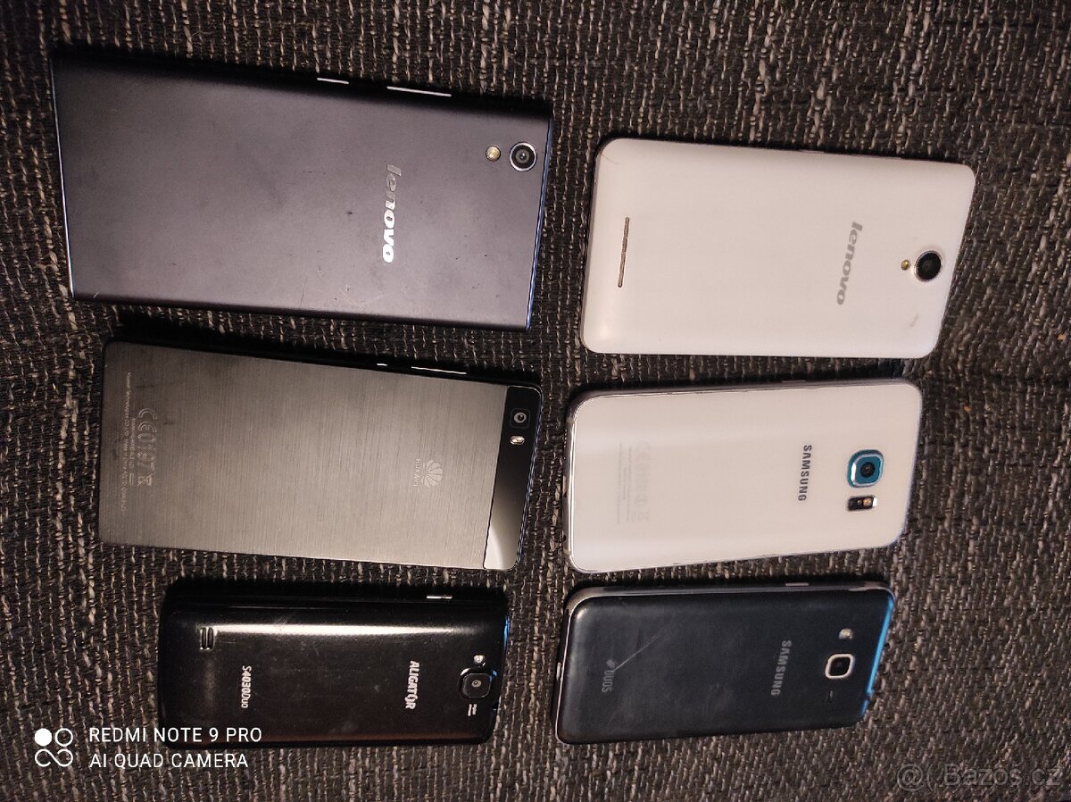 Vyřazené mobilní telefony na náhradní díly - 4