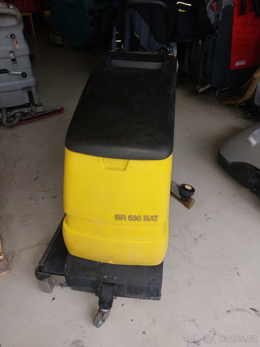 Podlahový mací stroj Karcher BR 530 BAT - 4